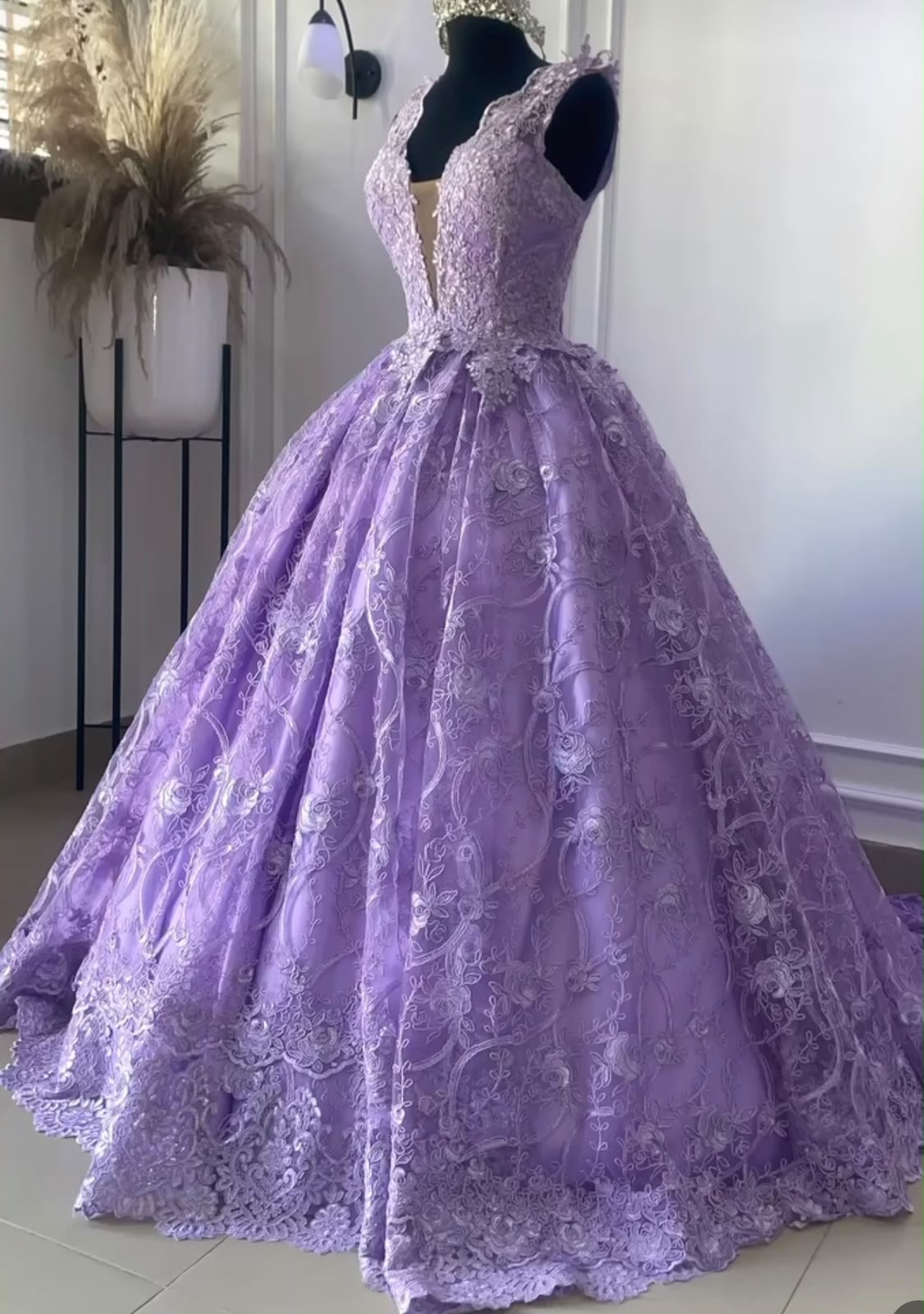Vestido de 15 Lila en encaje