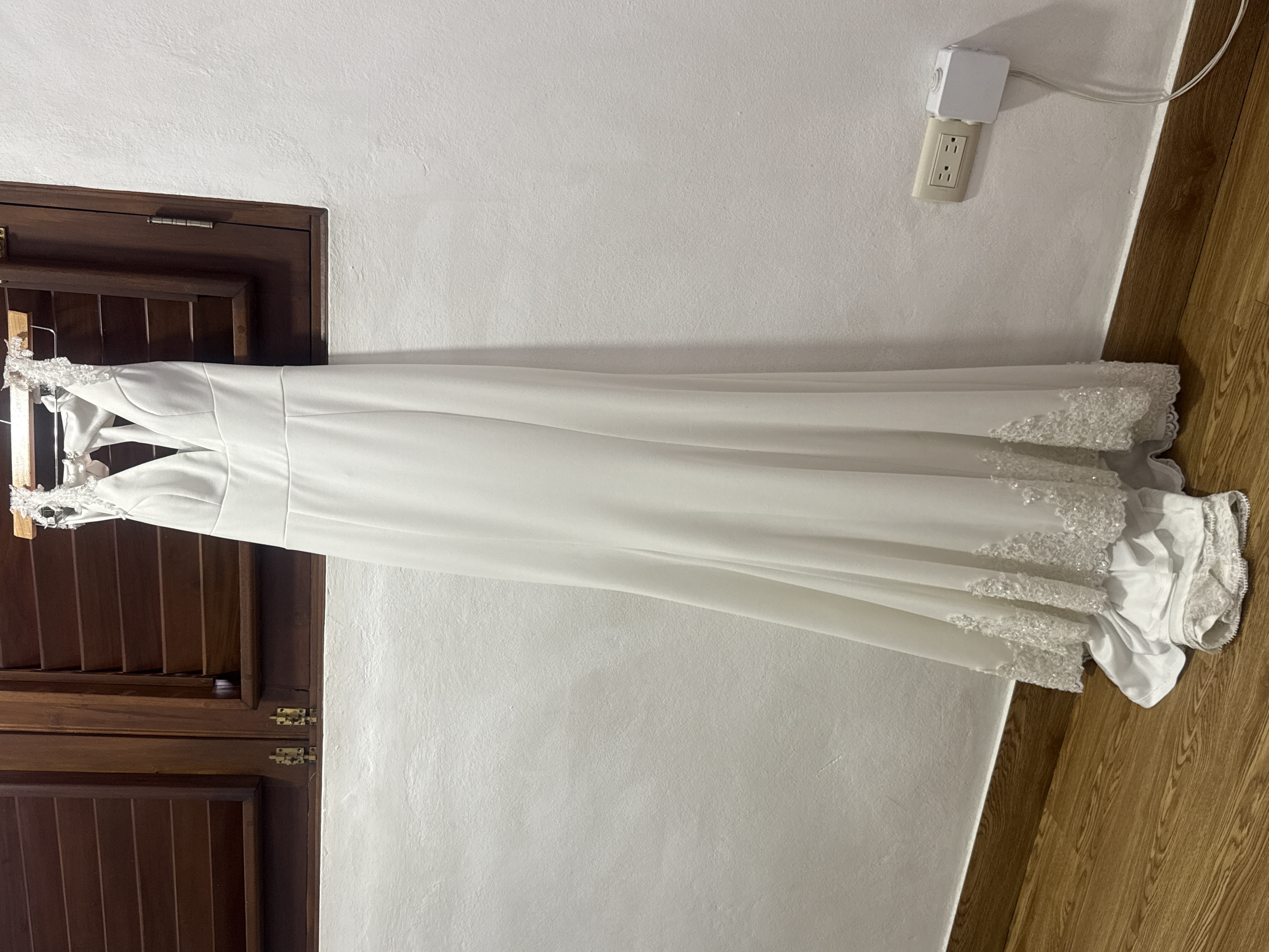 Vestido de novia sirena con lazo en la espalda