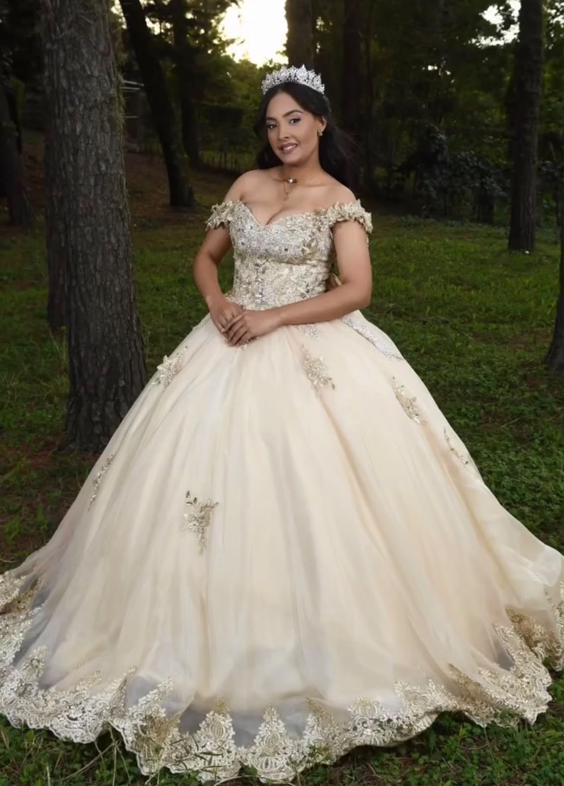 Vestido de 15 dorado claro