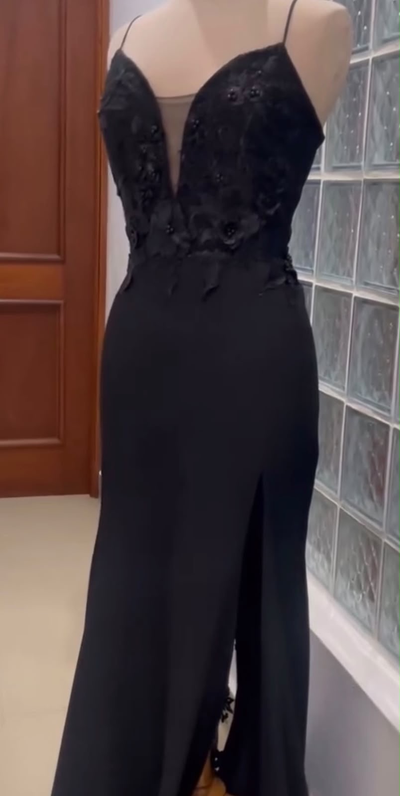 Vestido de gala negro sirena con blusa en encaje Size XL